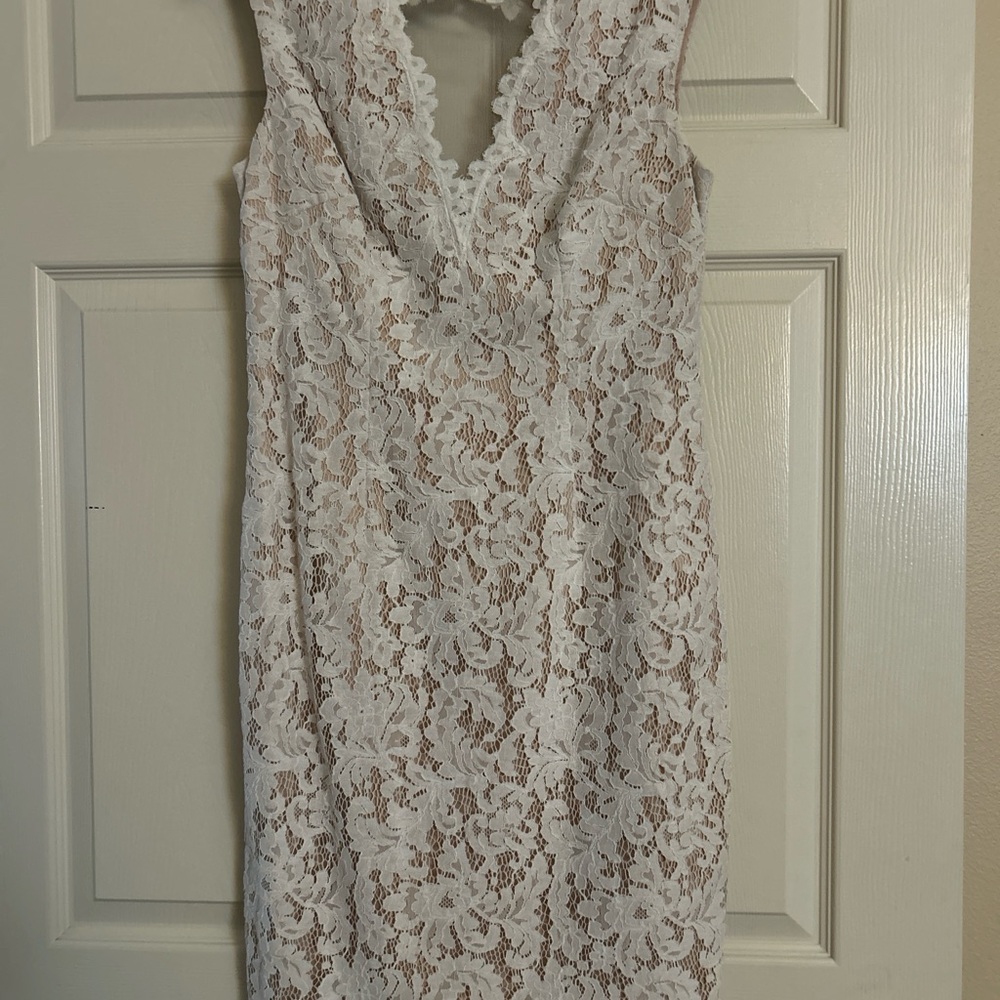 Vince Camuto White Floral Lace Dress